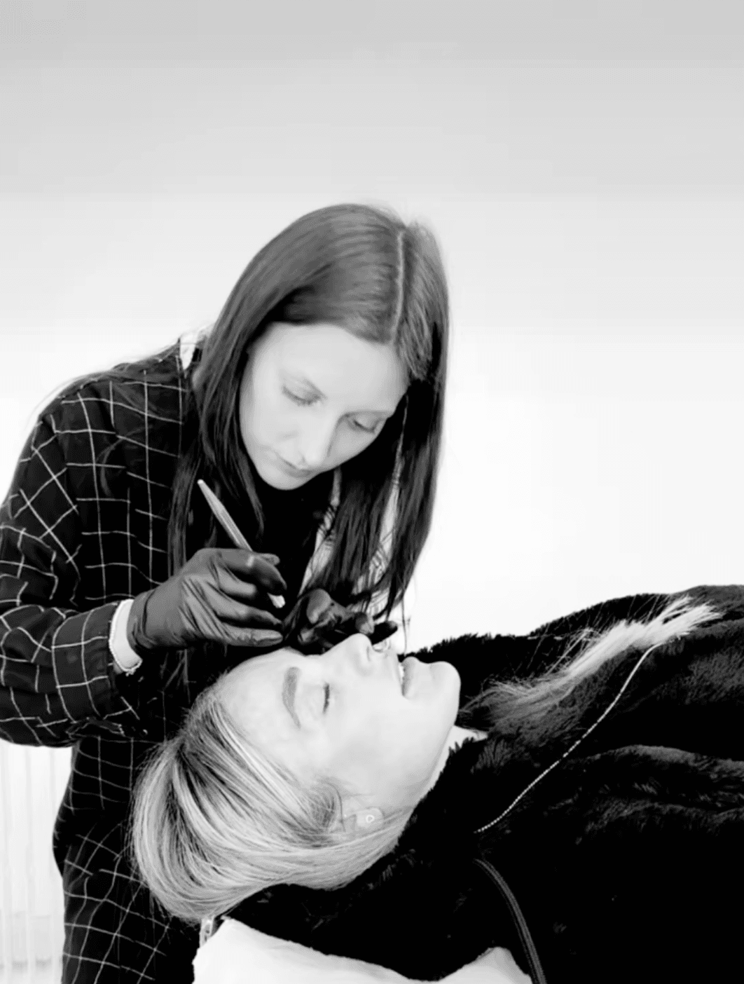 Laura microblading eye brows